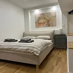 Bliss - Arbeitsplatz, Docking Station, Netflix Appartement *